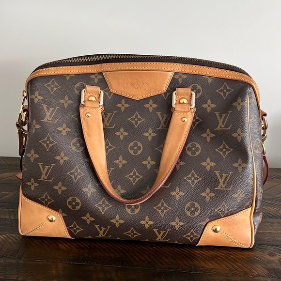 Louis Vuitton Handbags - LOUIS VUIITTON Retiro PM